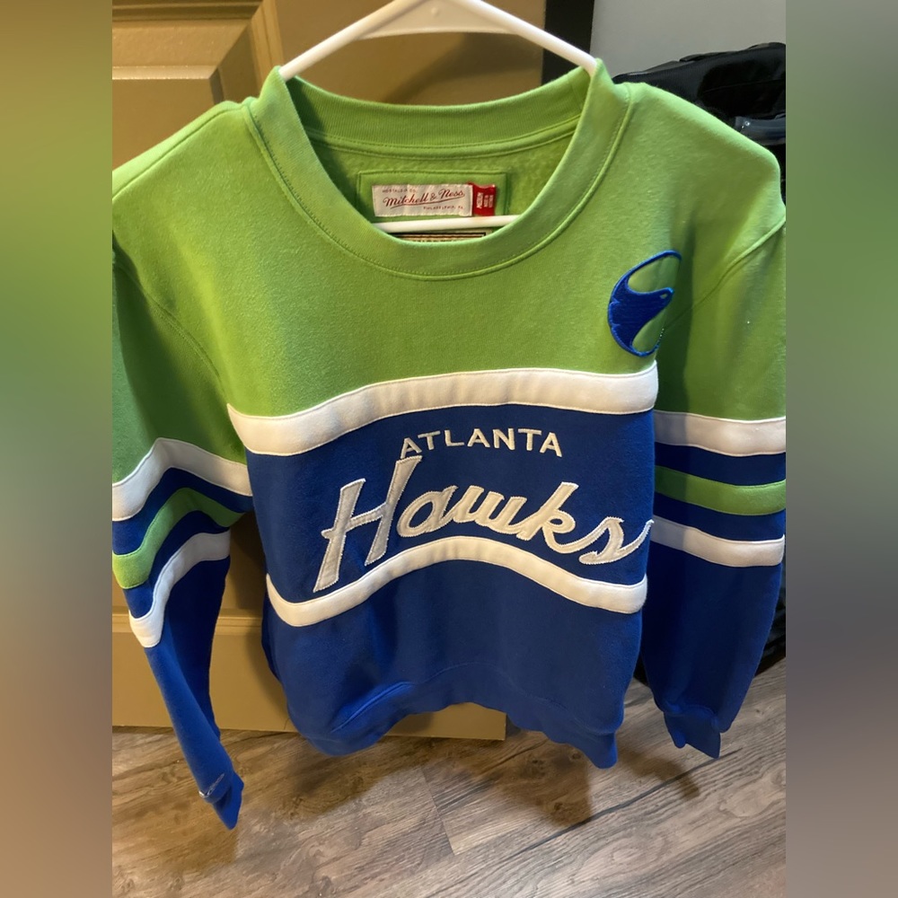 Atlanta Hawks NBA Mitchell & Ness Head Coach Crew sweater medium
